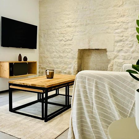 La Maison Du Parc, Charme Et Tranquillite Niort Eksteriør billede