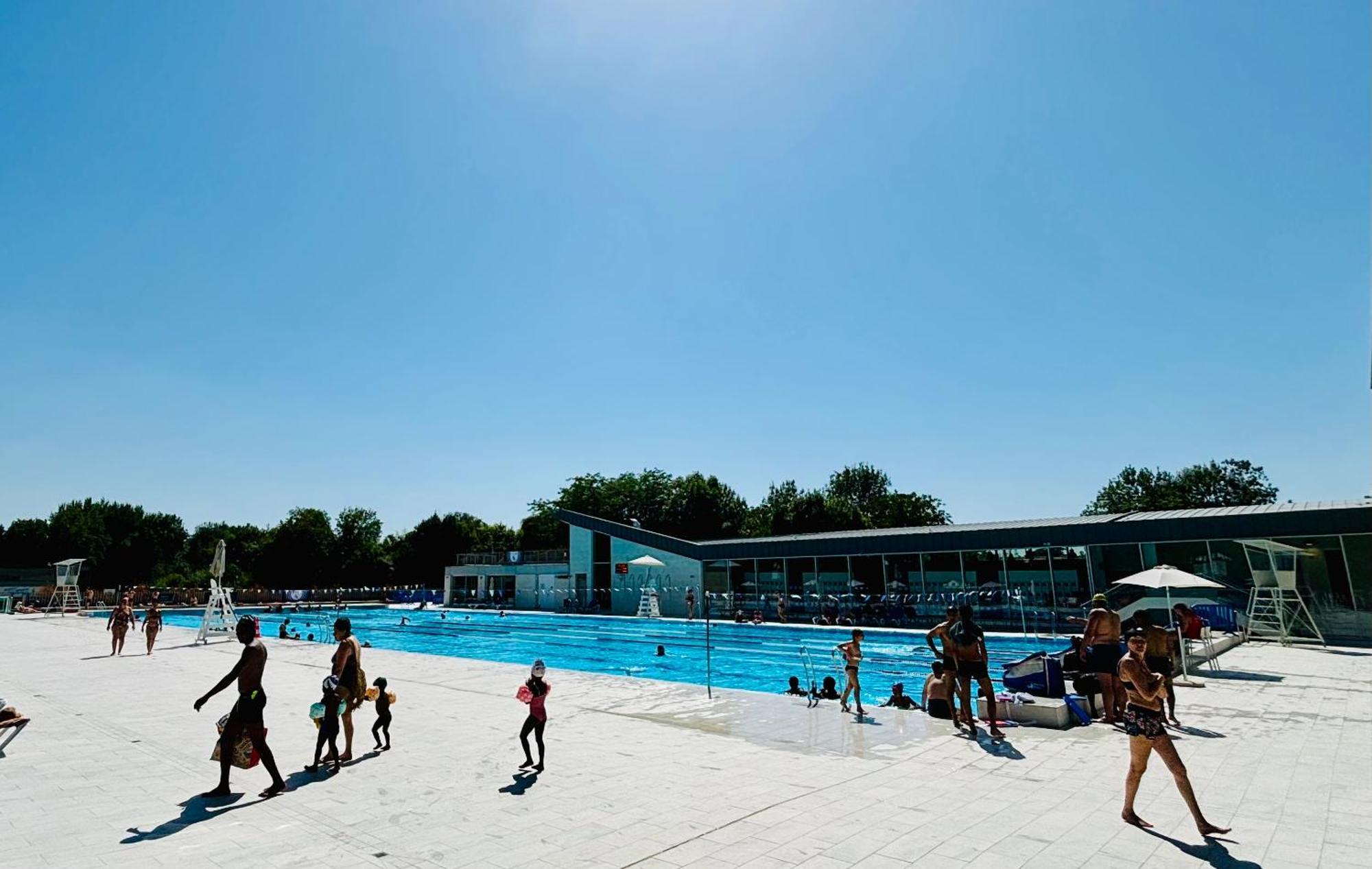 La Maison Du Parc, Charme Et Tranquillite Niort Eksteriør billede